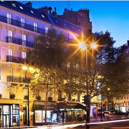 Hotel Plaza Elysees Paris Bagian luar foto